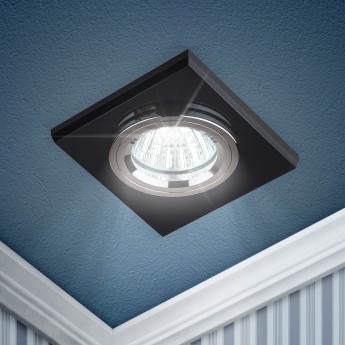 Светильник ЭРА DK8 CH/BK декор стекло квадрат MR16 12V/220V 50W хром/черный Светильник ЭРА DK8 CH/BK декор стекло квадрат MR16 12V/220V 50W хром/черный